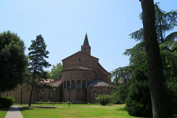 Равенна, Basilica di San Giovanni Evangelista
