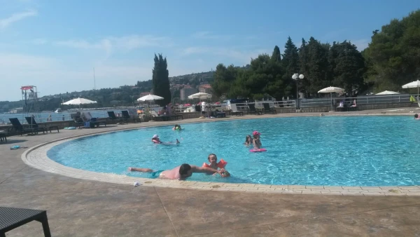 Пляж Metropol отеля Remisens Premium 5*