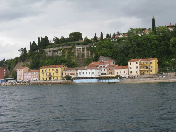 Пиран с моря