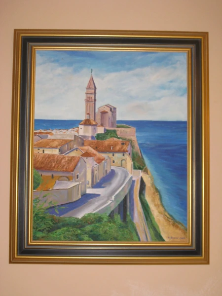 В ресторане «IVO», много живописи