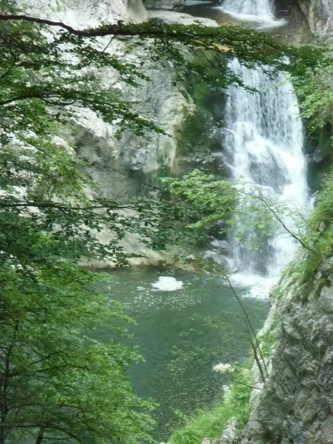 Водопад