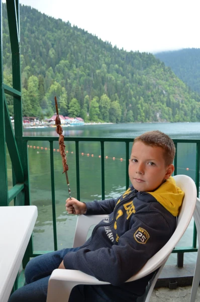Озеро Рица. Обед 
