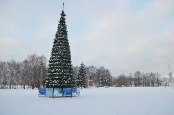 На центральной площади Великого Устюга