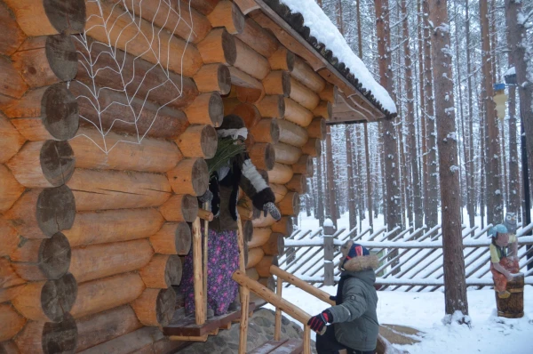 На тропе сказок. Избушка Бабы Яги
