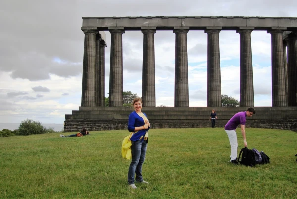 На холме Калтон-хилл (Calton Hill)
