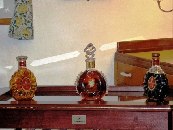 Royal Yacht Britannia. Королева предпочитает покрепче.