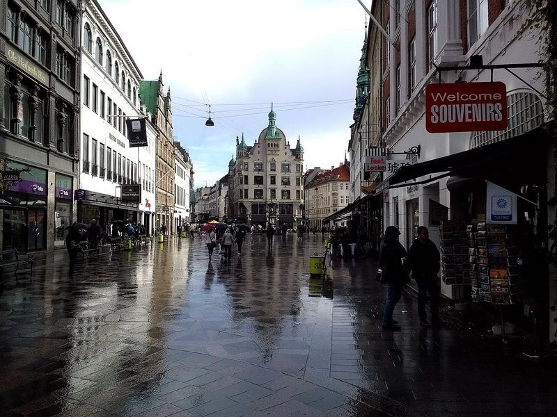 Пешеходная  улица  Стрёгет (Strøget) 