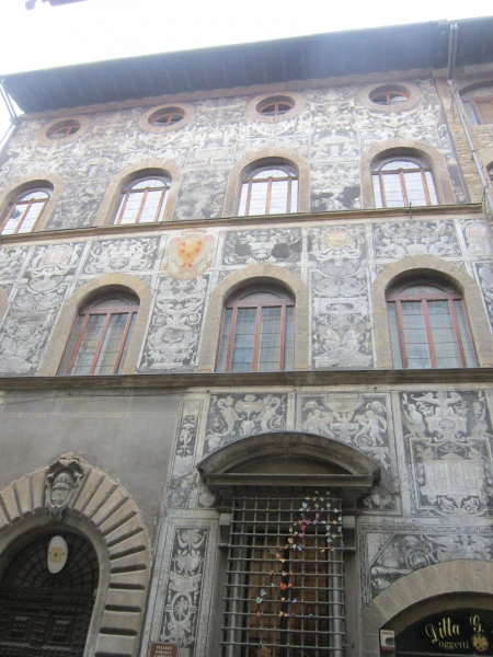 Palazzo di Bianca Cappello - дворец, который подарил Франческо де Медичи своей любовнице Бьянке Каппелло