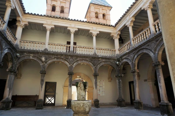Pueblo Español - Испанская деревня