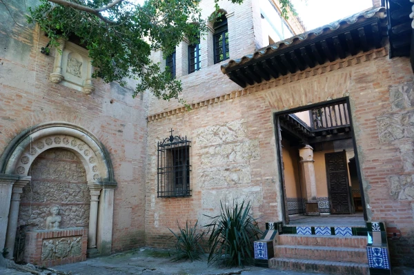 Pueblo Español - Испанская деревня