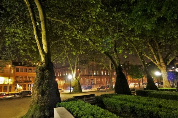сквер Cordoaria Garden
