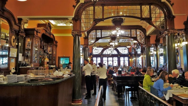 Café Majestic