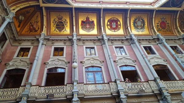 Дворец Биржи (Palácio da Bolsa)
