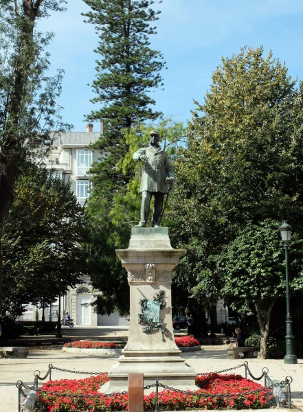 Парк (сквер) Аламеда (Parque de A Alameda)  