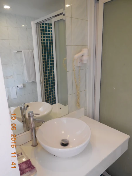 номер в Chaweng Budget Hotel 