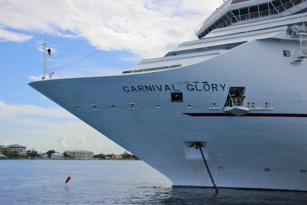 Carnival Glory 4*.