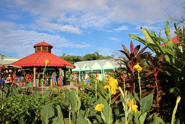 Круизный центр Mahogany Bay. Роатана (Гондурас).