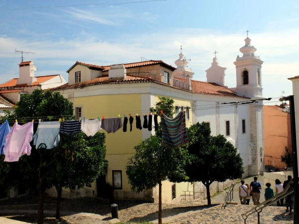 Алфама (Alfama)- старейший, исторический район Лиссабона