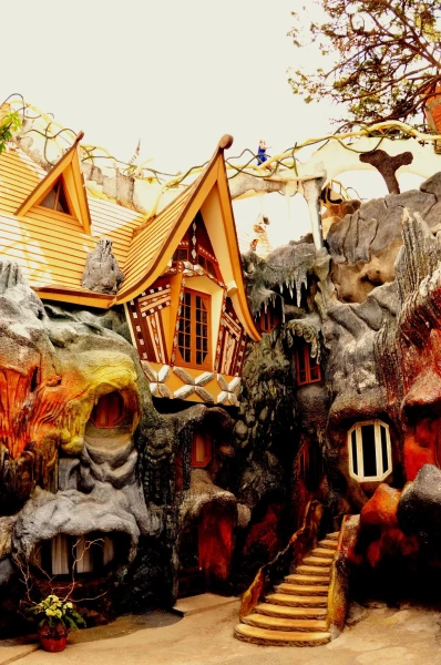 Crazy House Dalat Гостевой дом Ханг Нга в Далате Crazy House Hang Nga Dalat