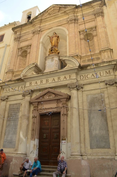 Репаблик стрит. Церковь Святой Варвары (St.Barbara)