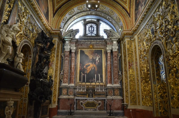 В Соборе Святого Иоанна Крестителя (St.John`s Co-Cathedral&amp;Museum)