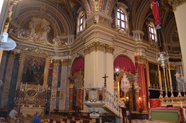 В церкви Святого Августина (St.Augustine Church)