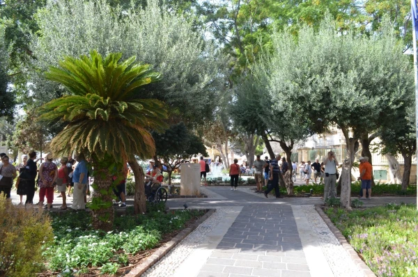Верхние сады Баракка (Upper Baracca Gardens)