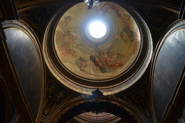 В Церкви Кораблекрушения святого Павла (Collegiate Church of St. Paul’s Shipwreck)
