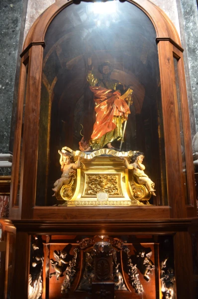 В Церкви Кораблекрушения святого Павла (Collegiate Church of St. Paul’s Shipwreck)