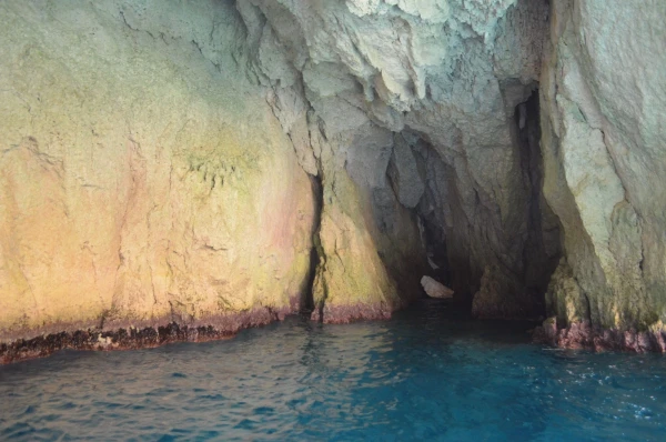 Голубой грот (Blue Grotto)