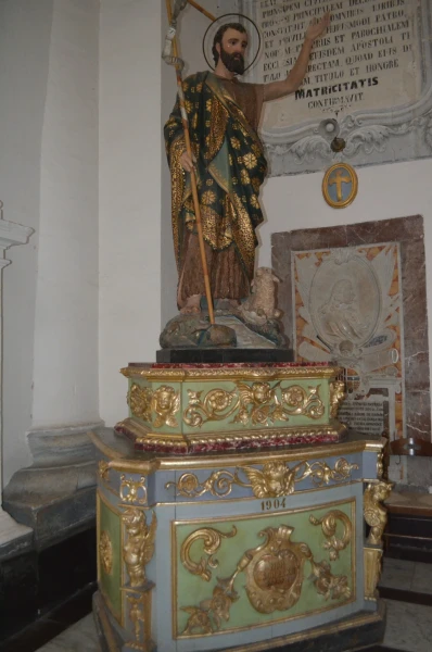 В Церкви Святого Петра (Duomo Di San Pietro)