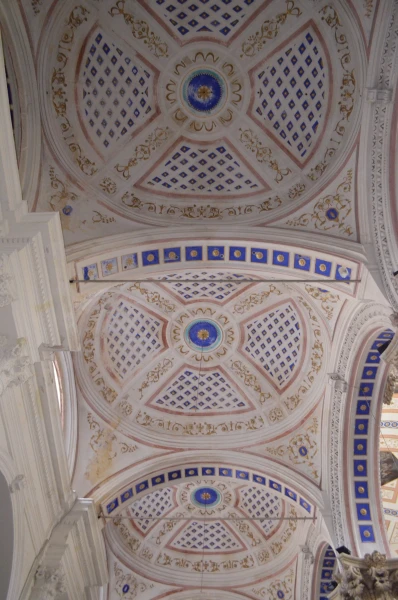 В Церкви Святого Петра (Duomo Di San Pietro)
