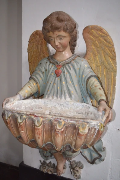 В Церкви Святого Петра (Duomo Di San Pietro)