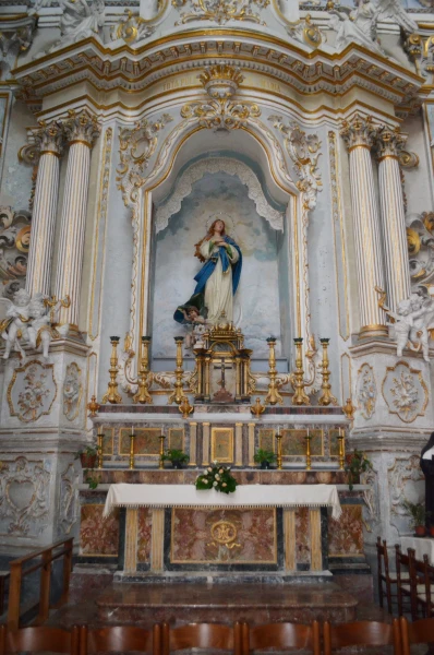 В Кафедральном Соборе святого Георгия (Duomo di San Giorgio) 12 века