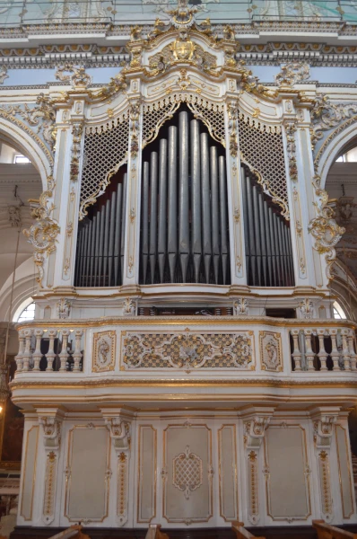 В Кафедральном Соборе святого Георгия (Duomo di San Giorgio) 12 века