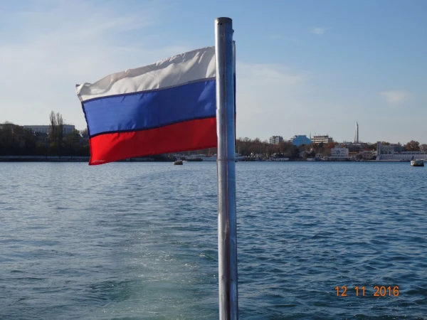Прогулка по Севастопольской бухте...