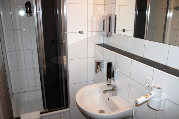 "Mikon Eastgate Hotel" 3*. Наш номер.