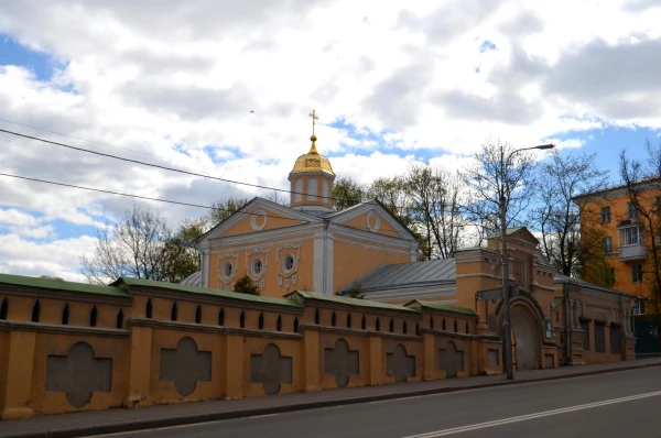Свято-троицкий женский монастырь (1672 г.)