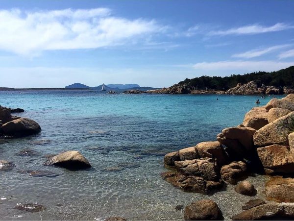 Фото с сайта http://sardinia-ekskursii.ru (с разрешения Андрея Костромина)
