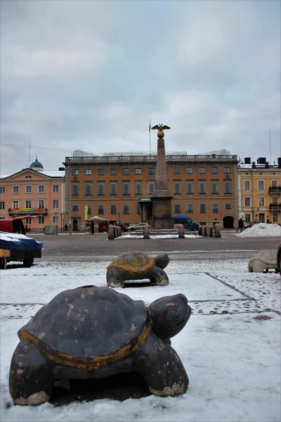 Торговая площадь (Kauppatori). 