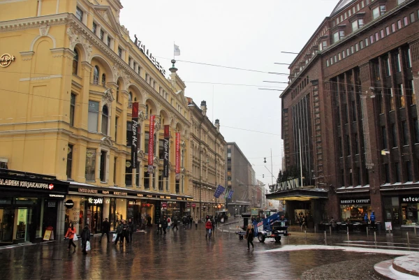 Хельсинки. Улица Aleksanterinkatu. Дом Тальберга.