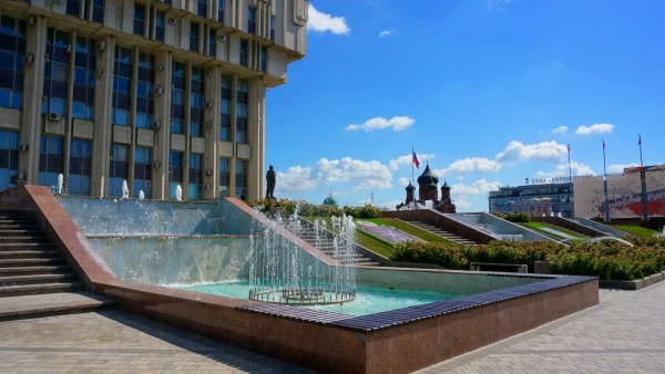 Здание областной администрации
