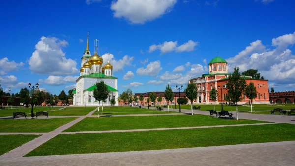 Тульский Кремль. Святоуспенский и Богоявленский соборы