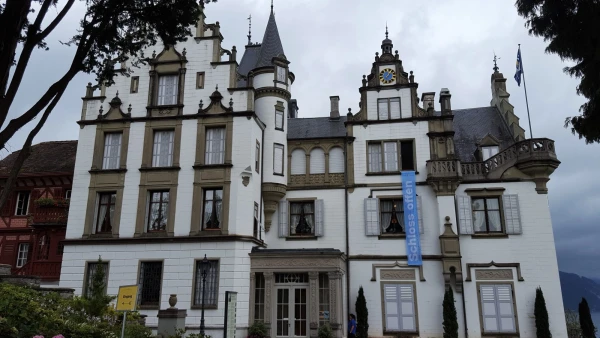 Замок Меггенхорн (Schloss Meggenhorn)
