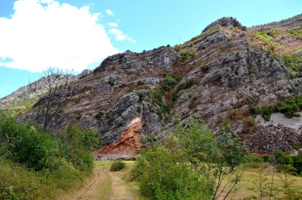 В каньоне реки Морача