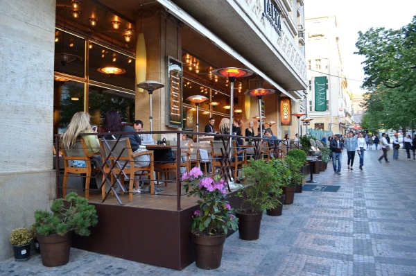 В ресторане "COMO"