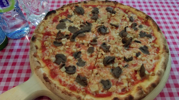 Pizza Mia