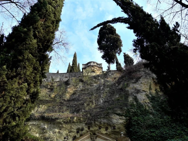 В саду Giardino Guisti