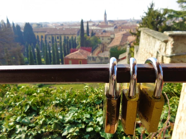 В саду Giardino Guisti