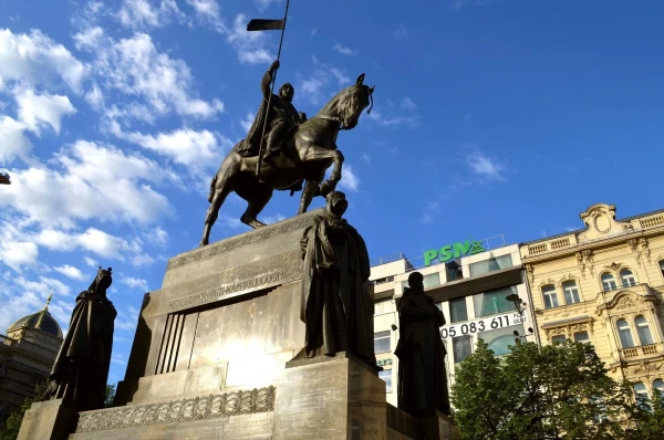 Памятник Святому Вацлаву на Вацлавской площади